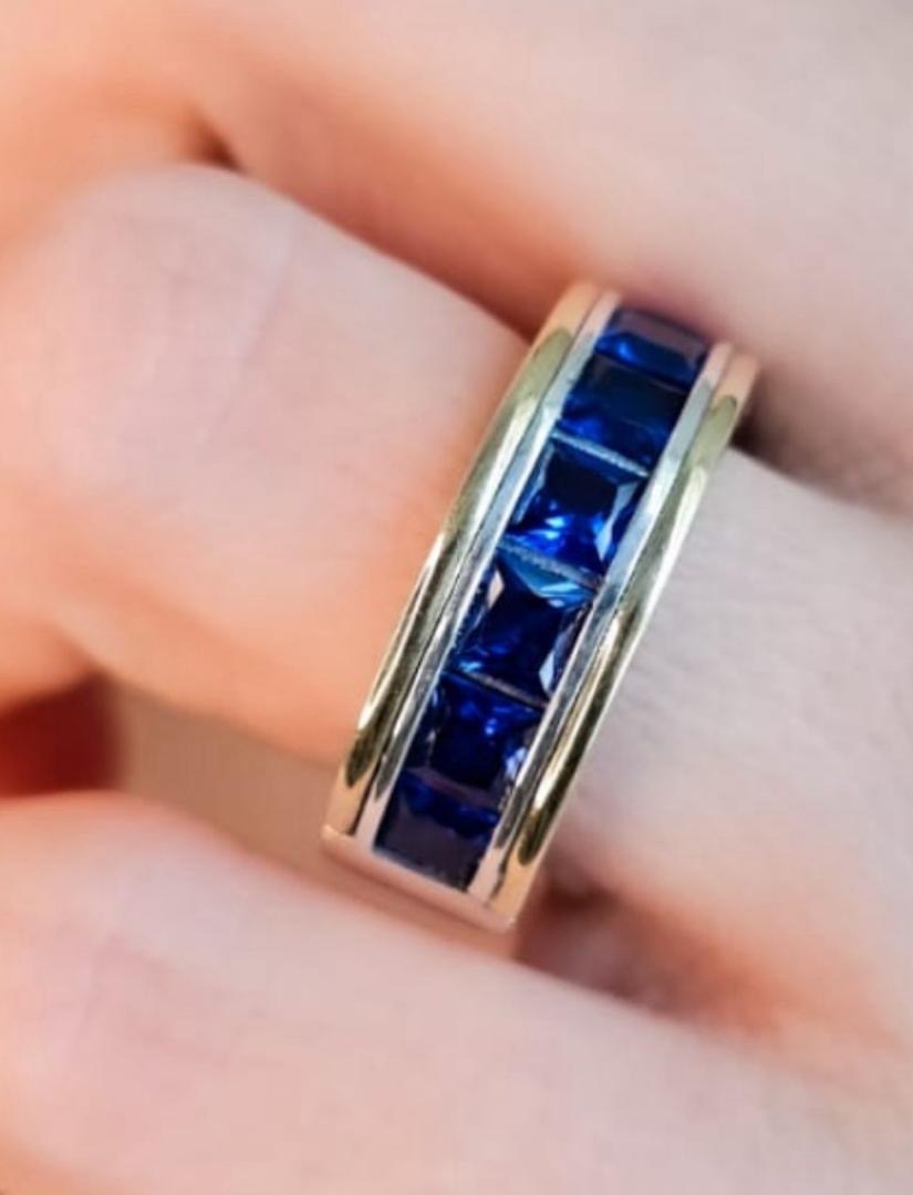 Anillo Bvlgari azul 