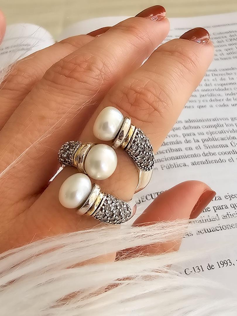 Anillo Remolino de Mar tres perlas blanco 